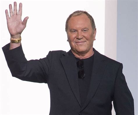 Michael Kors Biography .